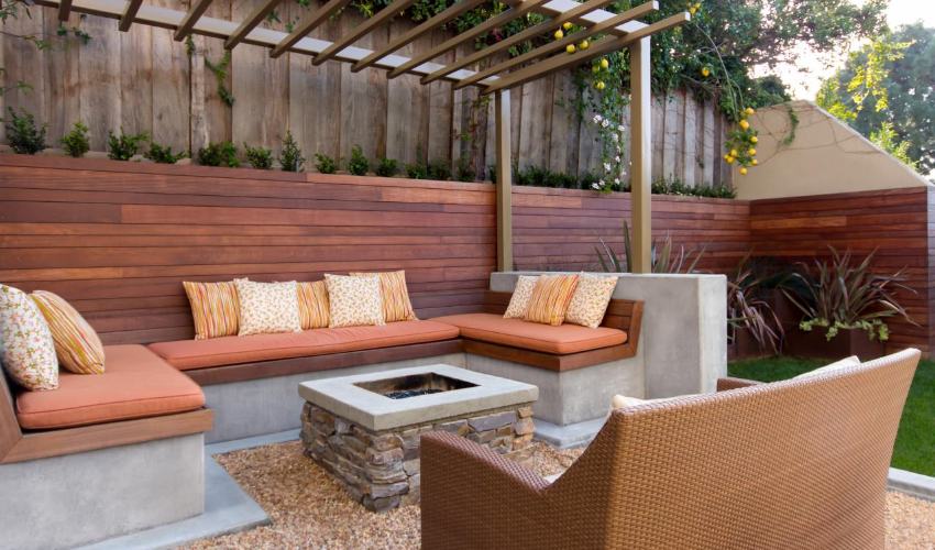 How to Place Outdoor Furniture