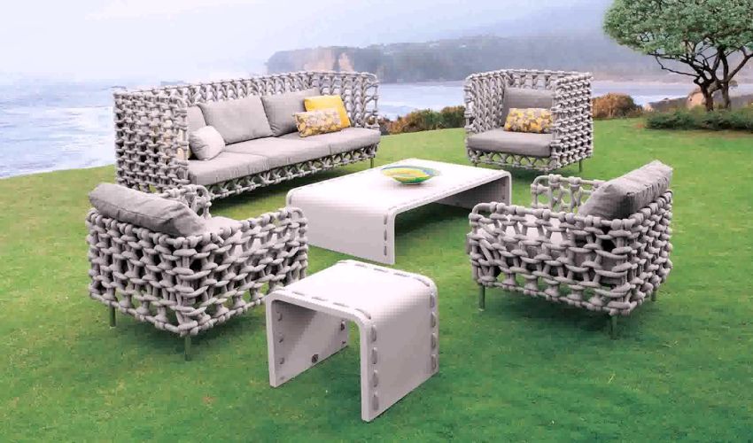 Luxuriant outdoor furniture