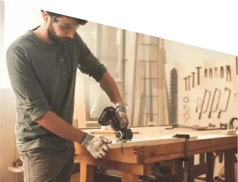 Carpenter-Dubai-Services