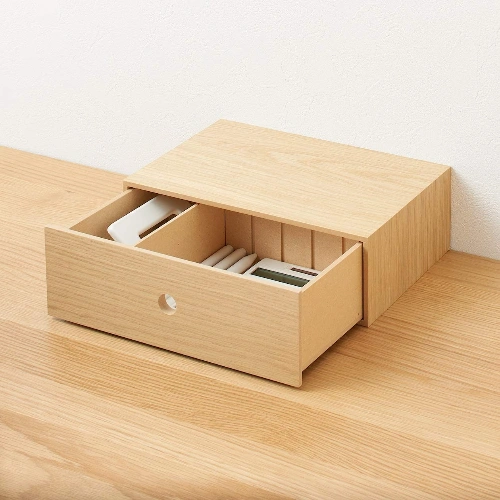 Wooden Drawer Unit